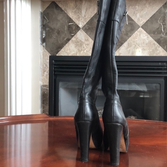 Aldo Genuine Leather Mid Calve Heeled Boots - Picture 4 of 5